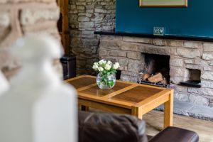 Photo 25- click for photo gallery